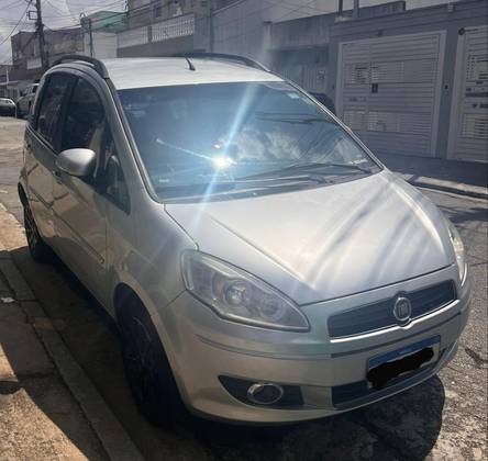 FIAT IDEA 1.4 MPI ATTRACTIVE 8V FLEX 4P MANUAL FIAT IDEA 1.4 MPI ATTRACTIVE 8V FLEX 4P MANUAL